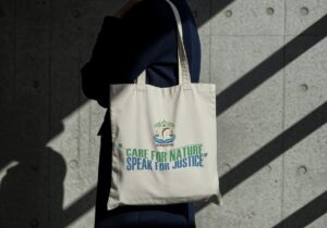 Read more about the article DTF vs Sublimasi untuk Totebag: Kapan Memilih yang Mana? | MOQ 50 & 2 Hari — DOVATAS