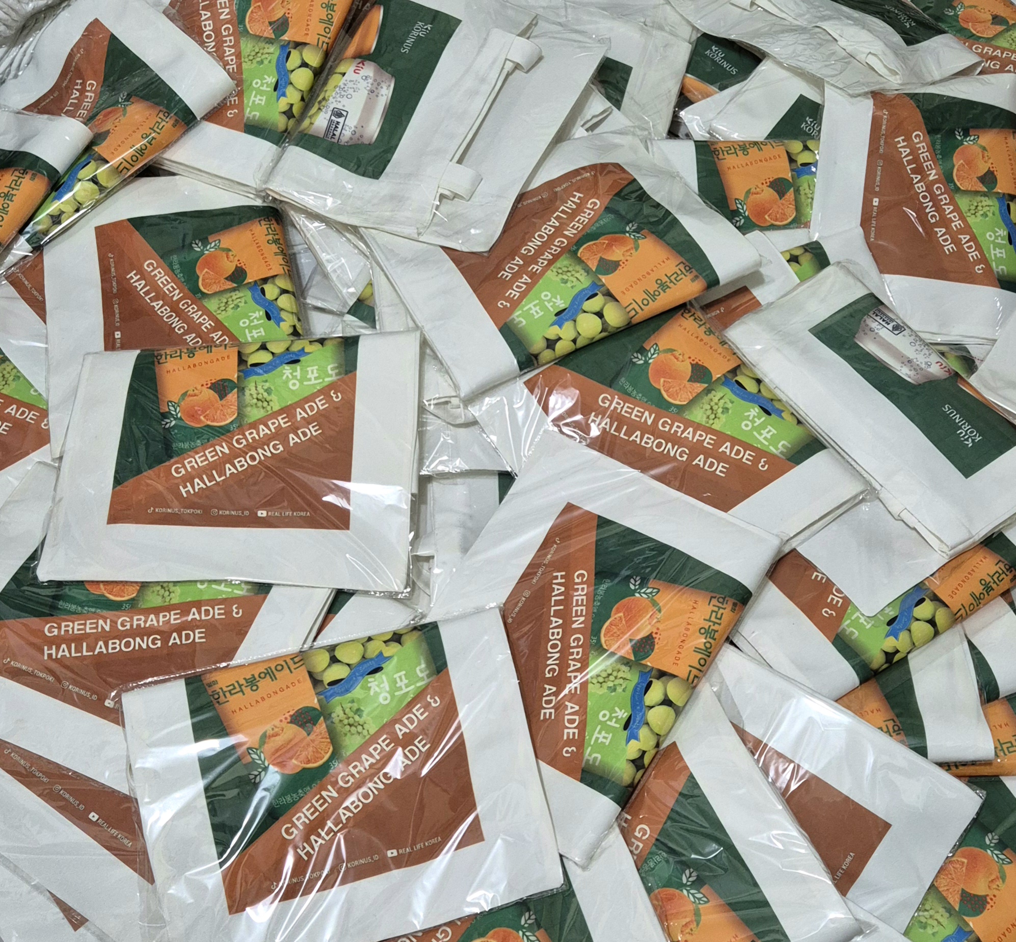Foto totebag polos — Supplier Tas Kanvas Polos DOVATAS