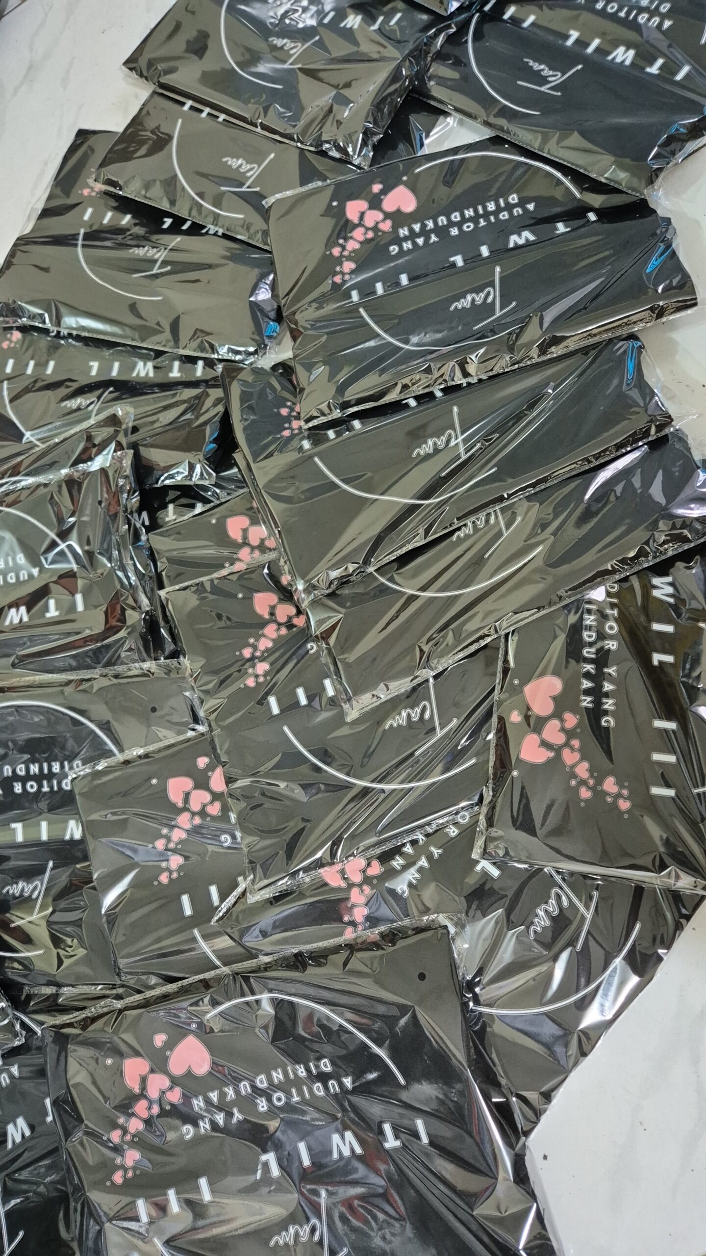 Foto totebag custom — DOVATAS