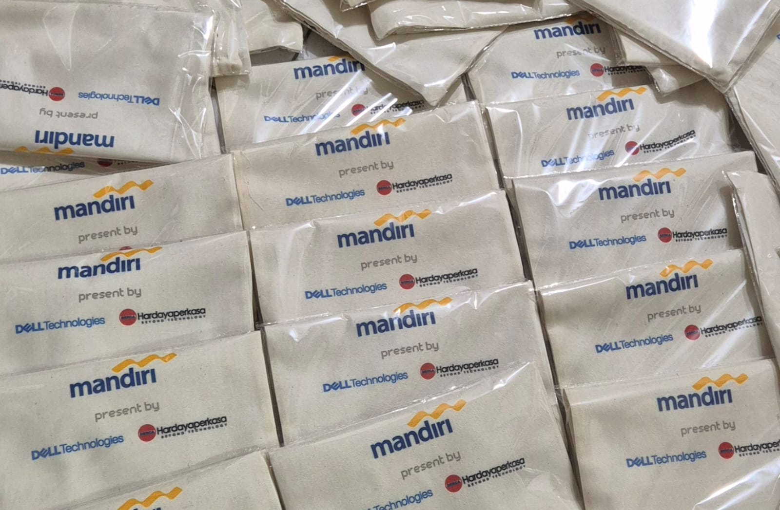 Foto totebag custom — Supplier Tas Kanvas DOVATAS